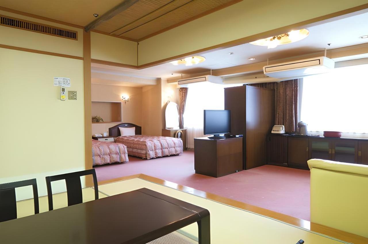 Hotel New Sunpia Tsuruga Extérieur photo